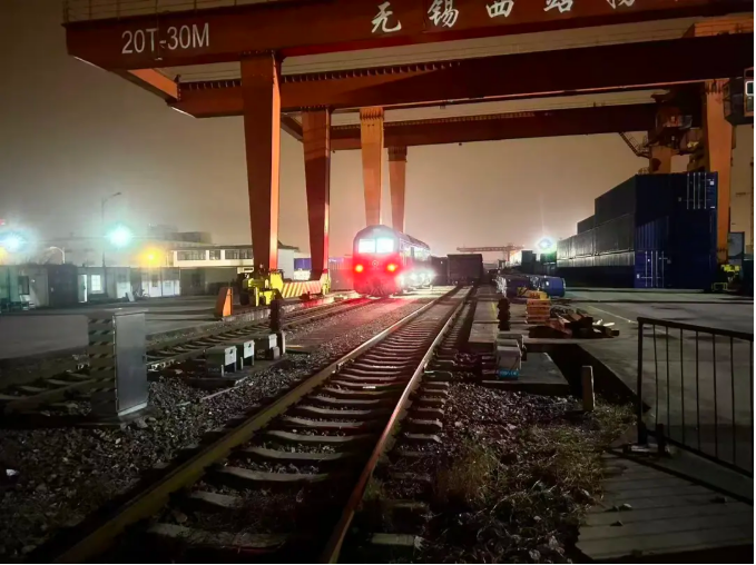 馬年首班，發(fā)車！